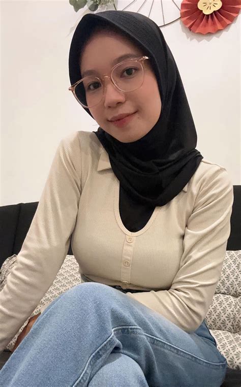 @awektudungcomel on Tumblr.